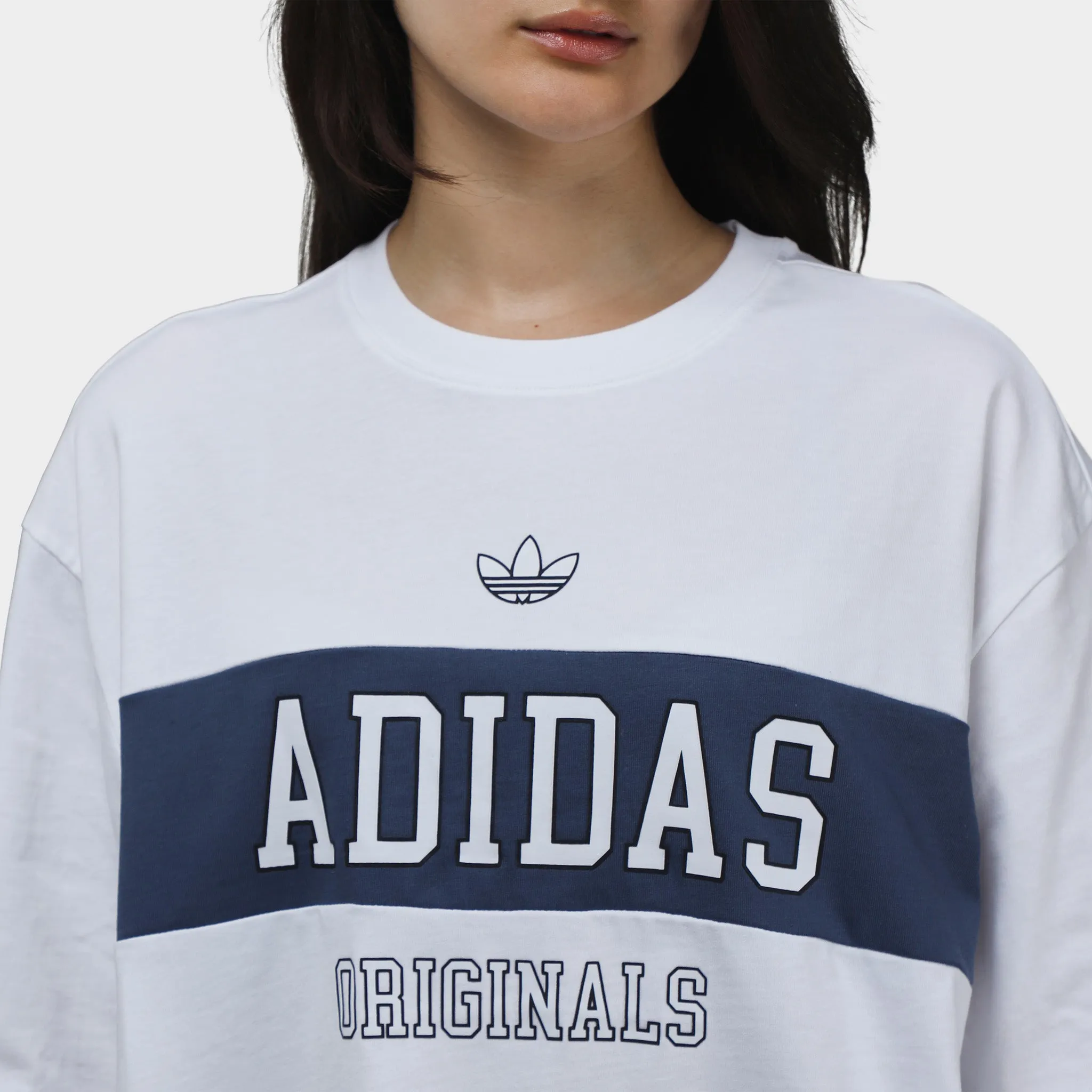 adidas Originals Women's Boxy Cropped T-Shirt / White