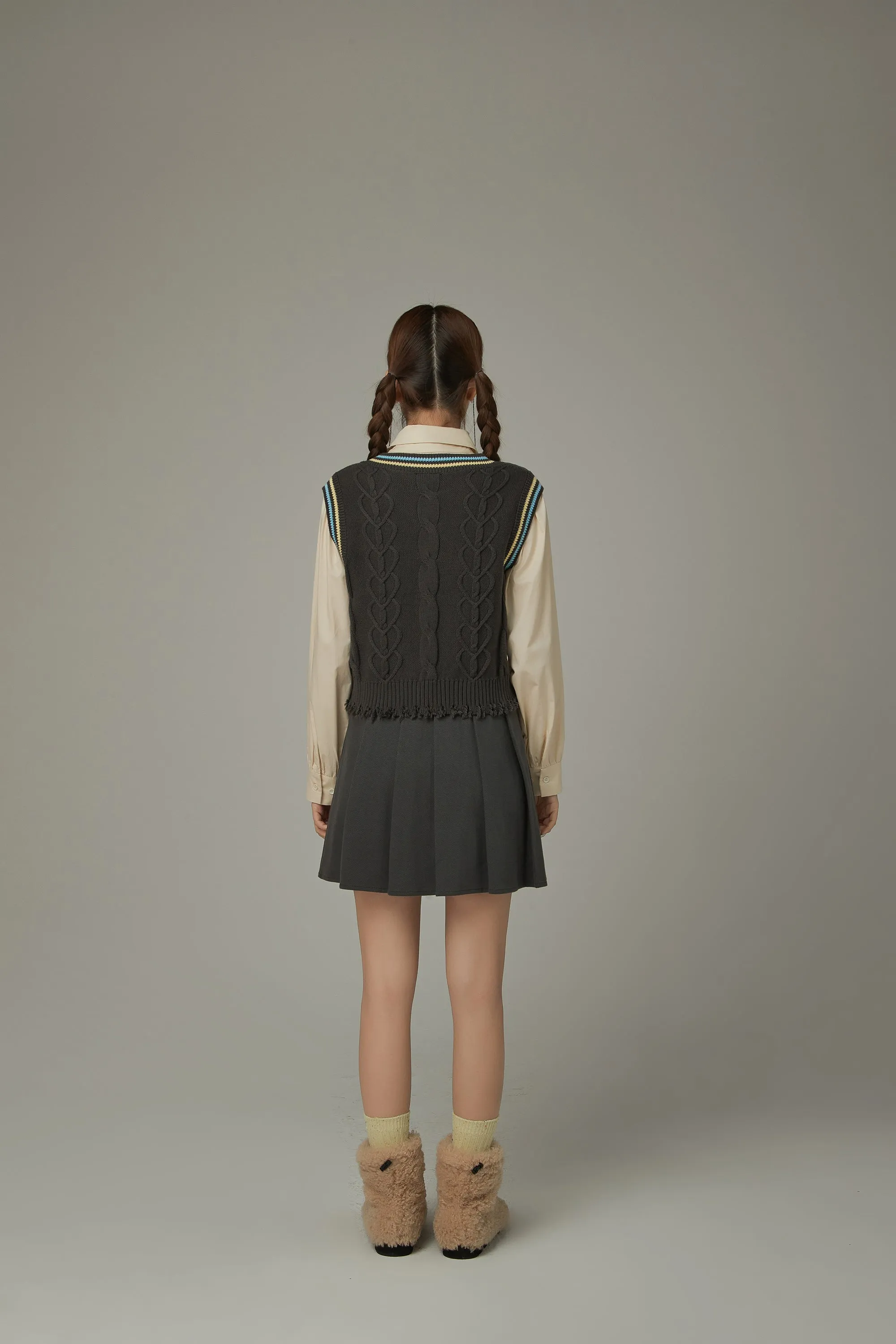 Heart Twist Knit Sweater Vest