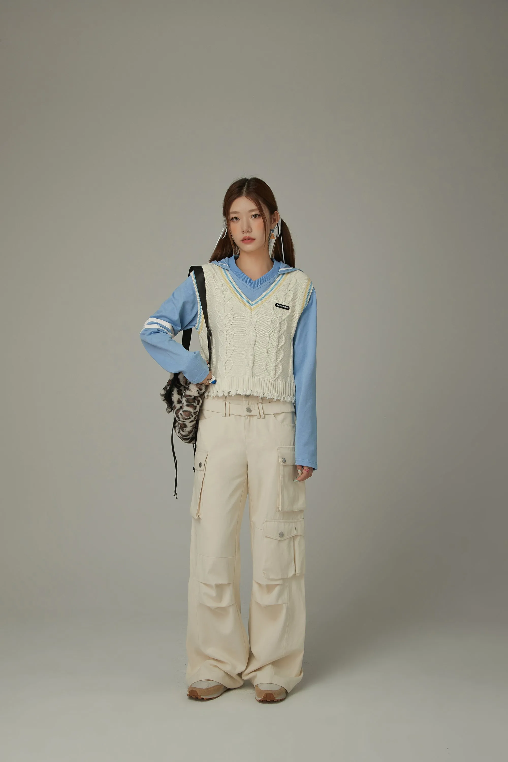 Heart Twist Knit Sweater Vest