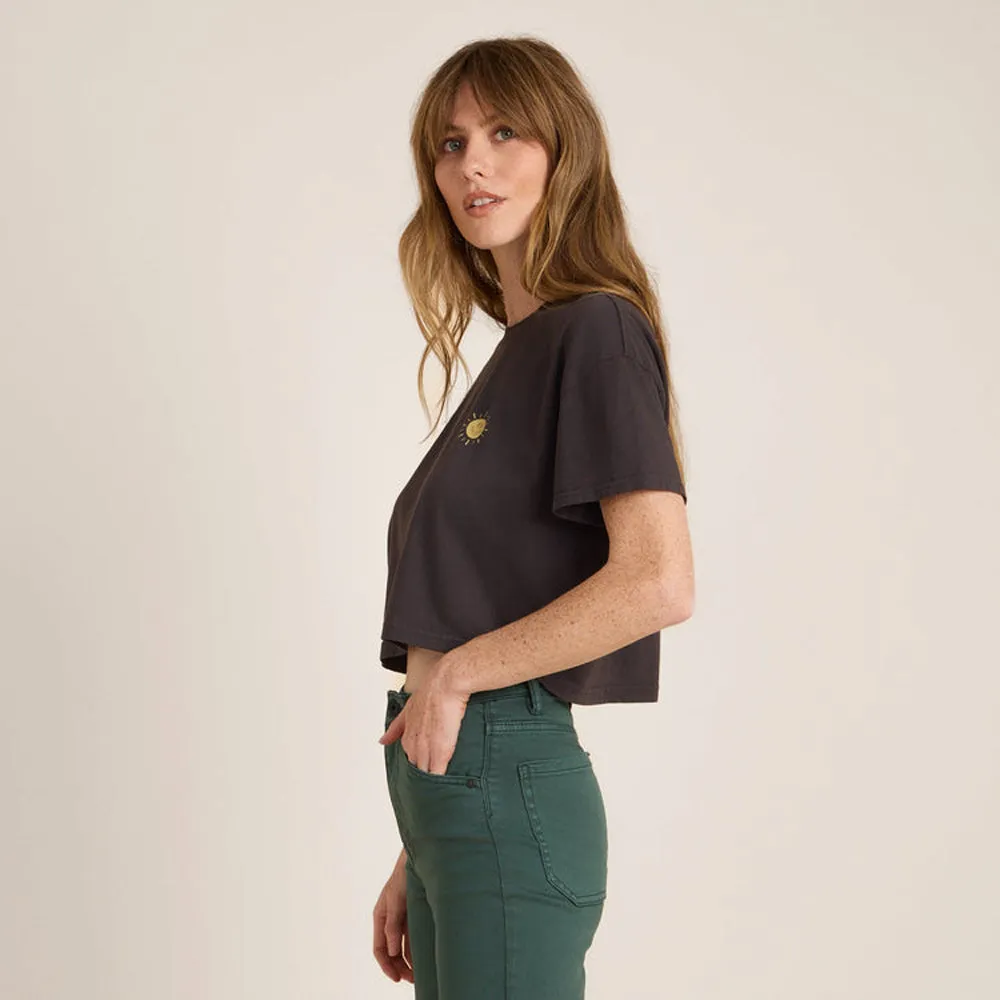 Roark Seek Cropped Boxy Premium Tee