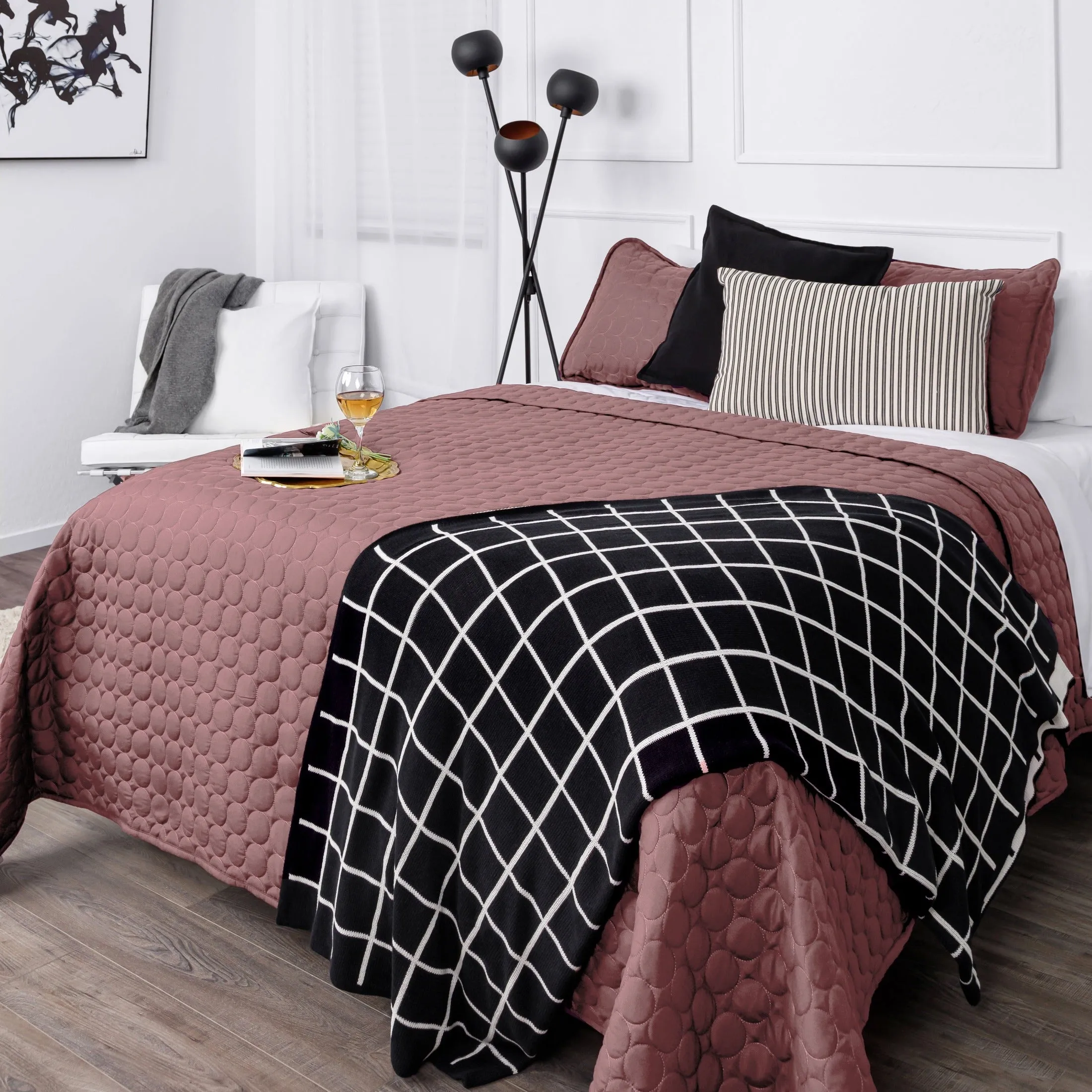 Southshore Essentials Quilt Set