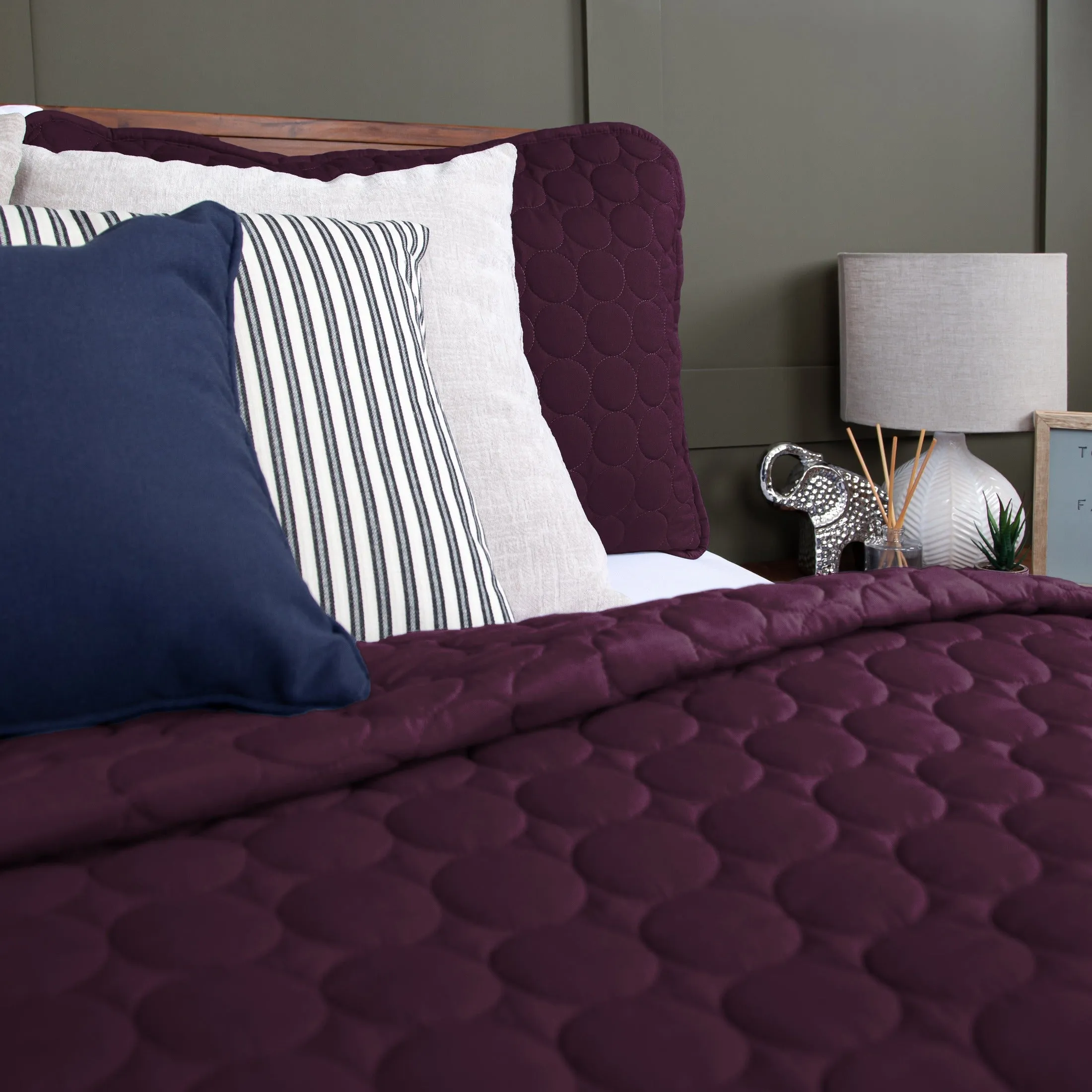 Southshore Essentials Quilt Set