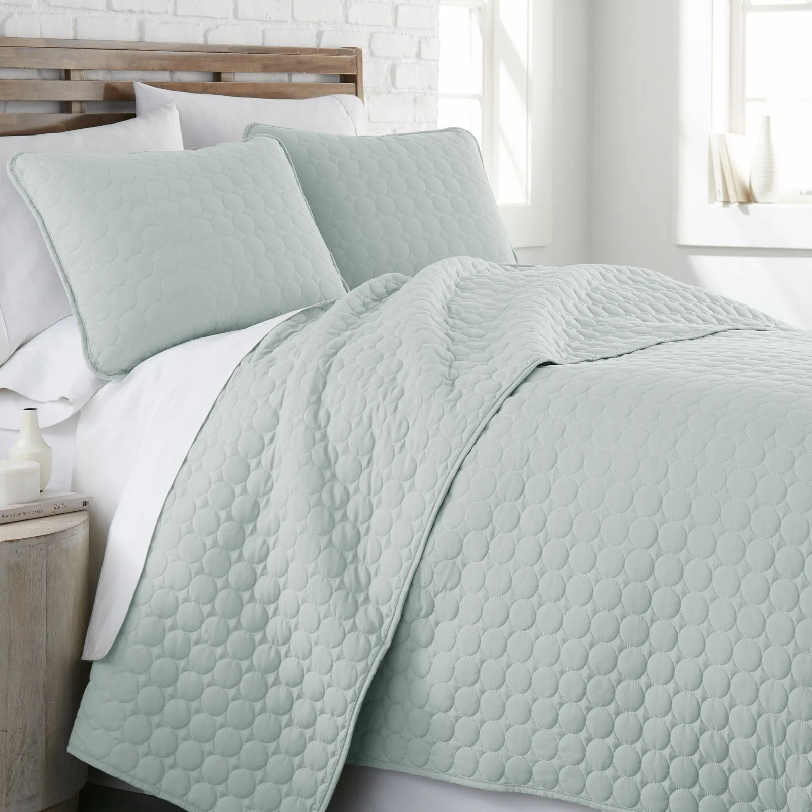 Southshore Essentials Quilt Set