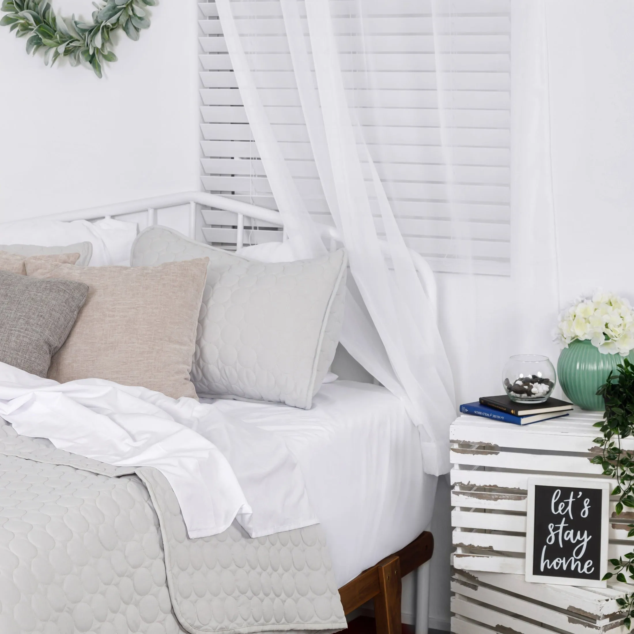 Southshore Essentials Quilt Set
