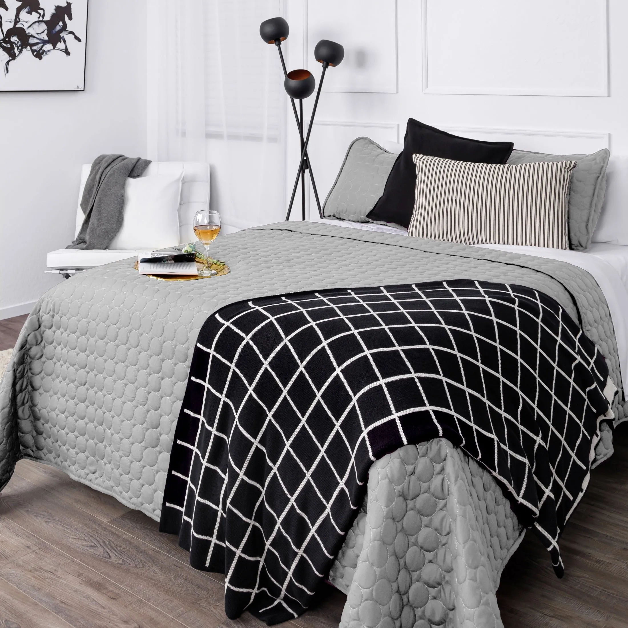 Southshore Essentials Quilt Set