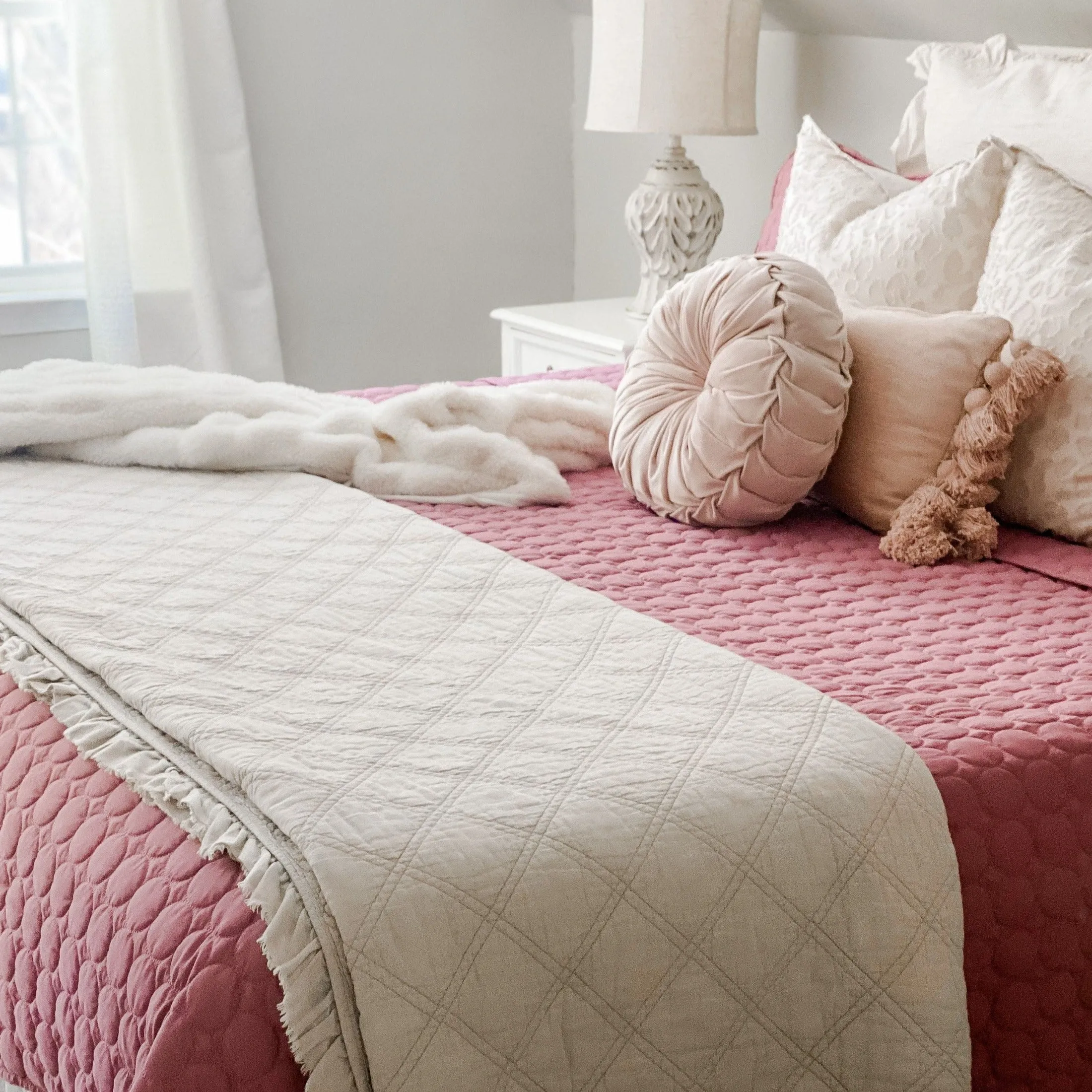 Southshore Essentials Quilt Set