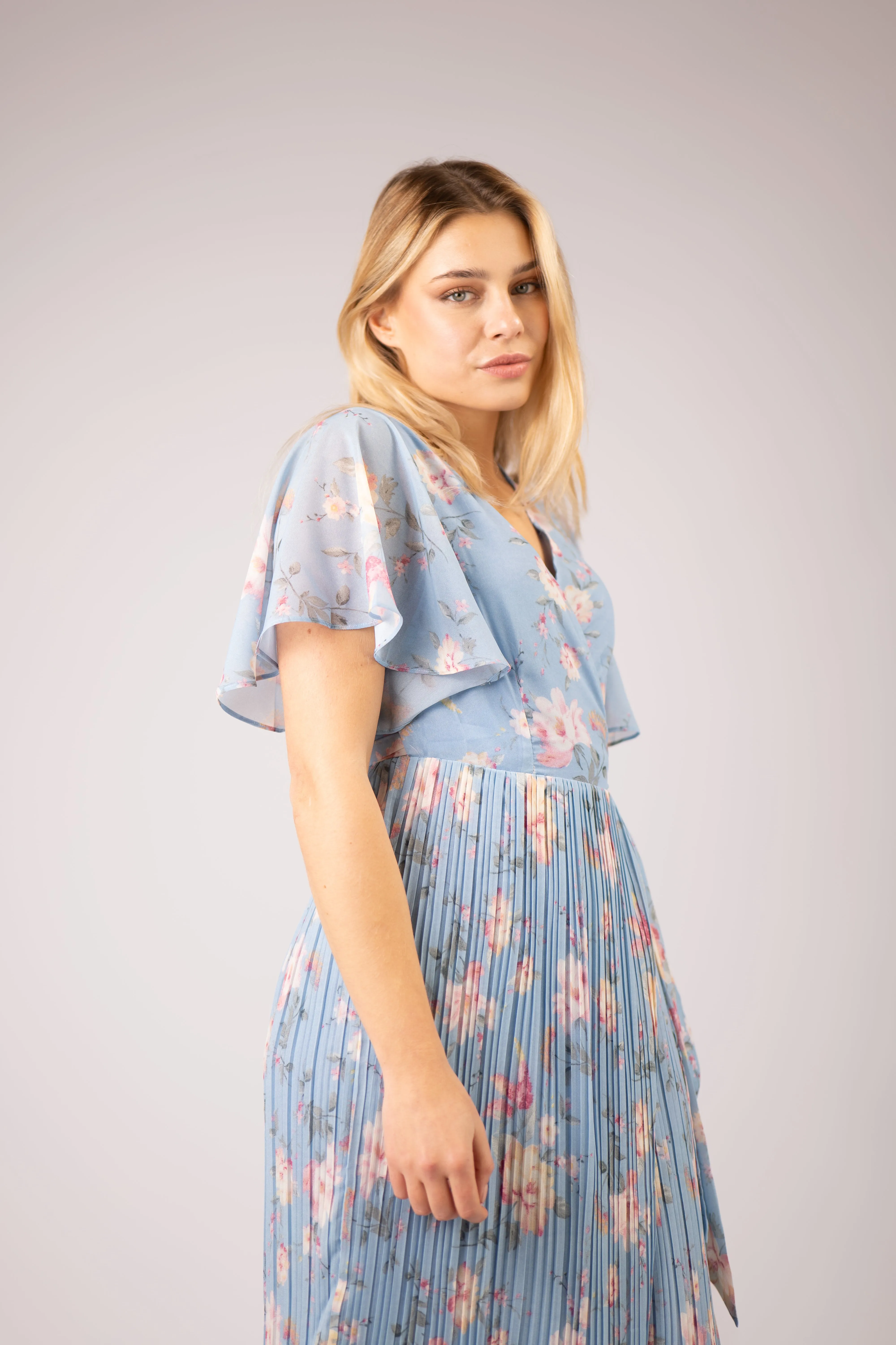 SUZI PLEATED LONG WRAP DRESS (BLUE)