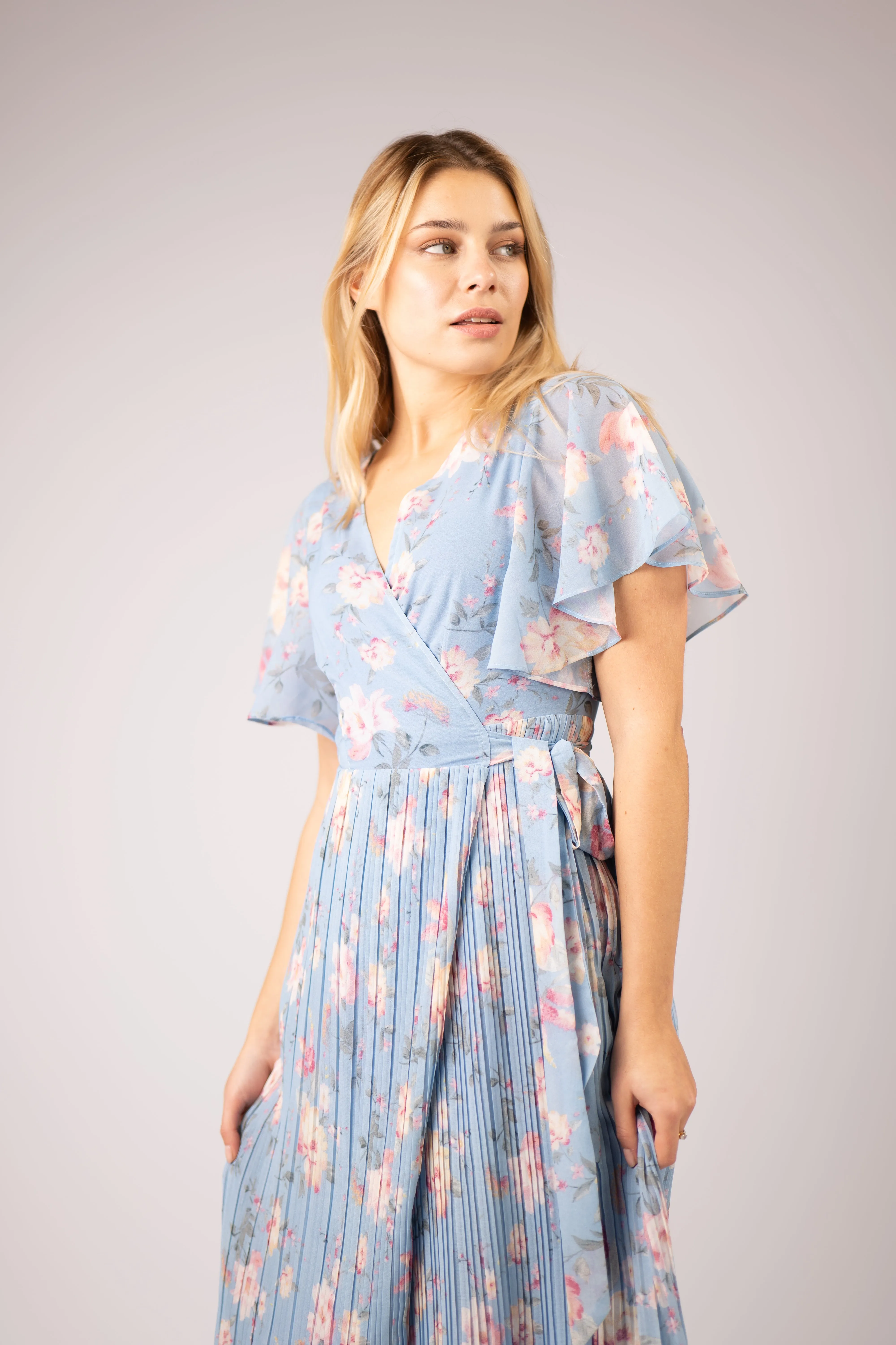SUZI PLEATED LONG WRAP DRESS (BLUE)
