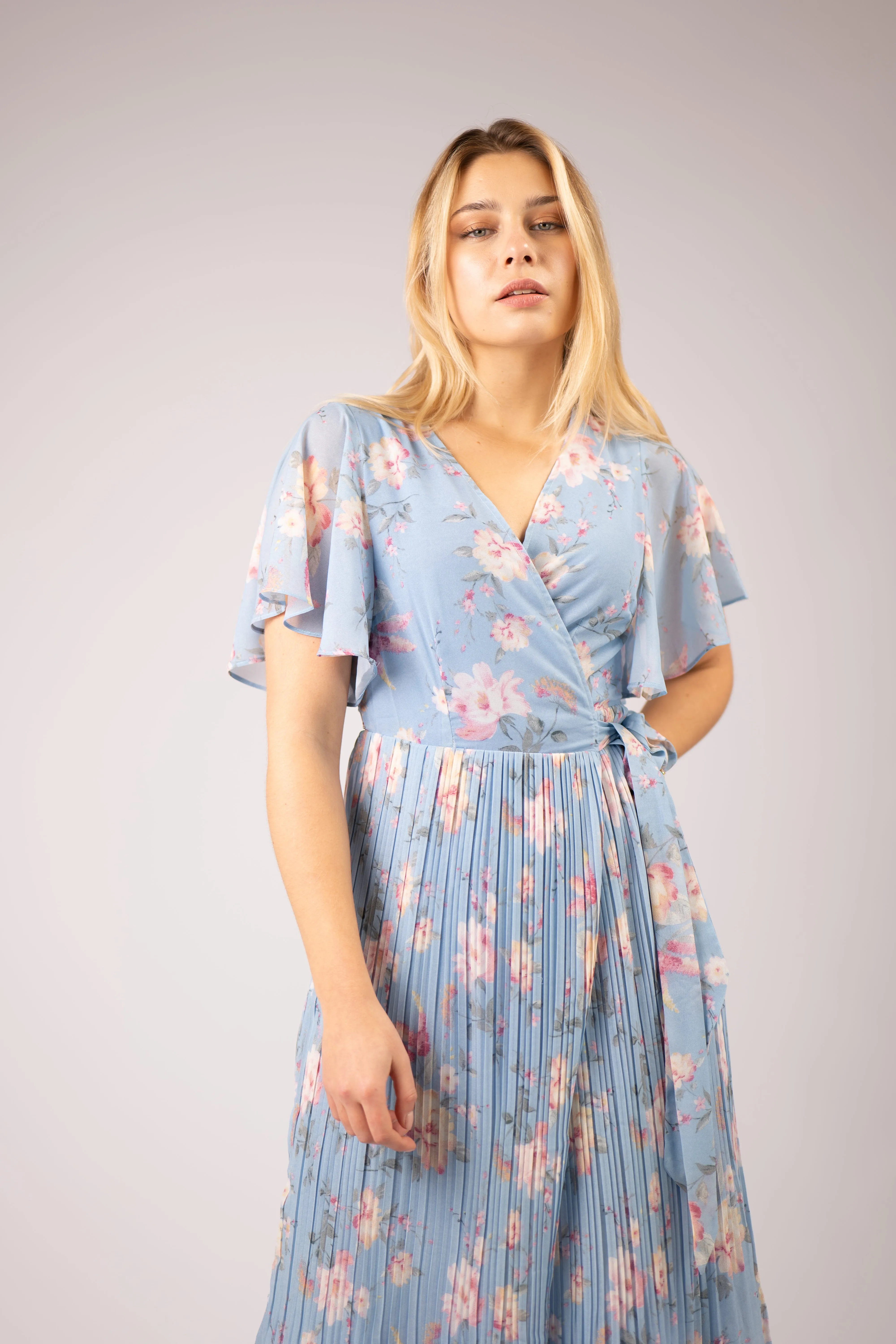 SUZI PLEATED LONG WRAP DRESS (BLUE)